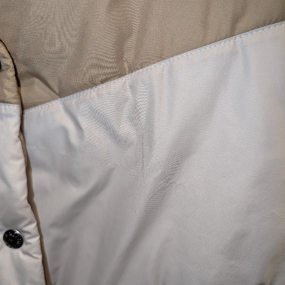 The North Face Sylvester Insulated Vest - Picture 3 of 8